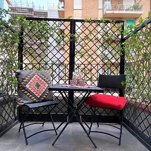 Via Benzi Apartment Como