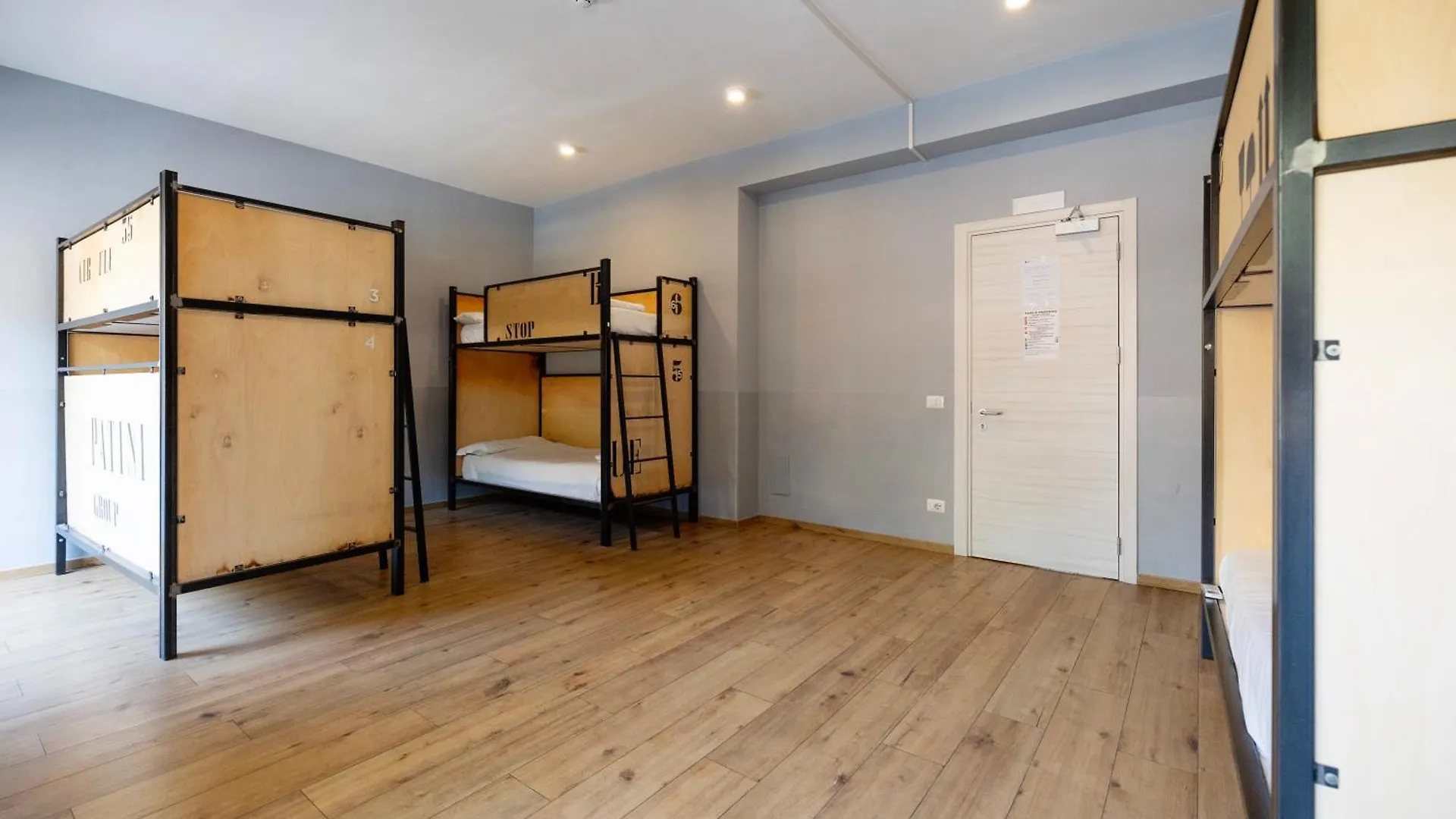 Hostel Trastevere Roma İtalya