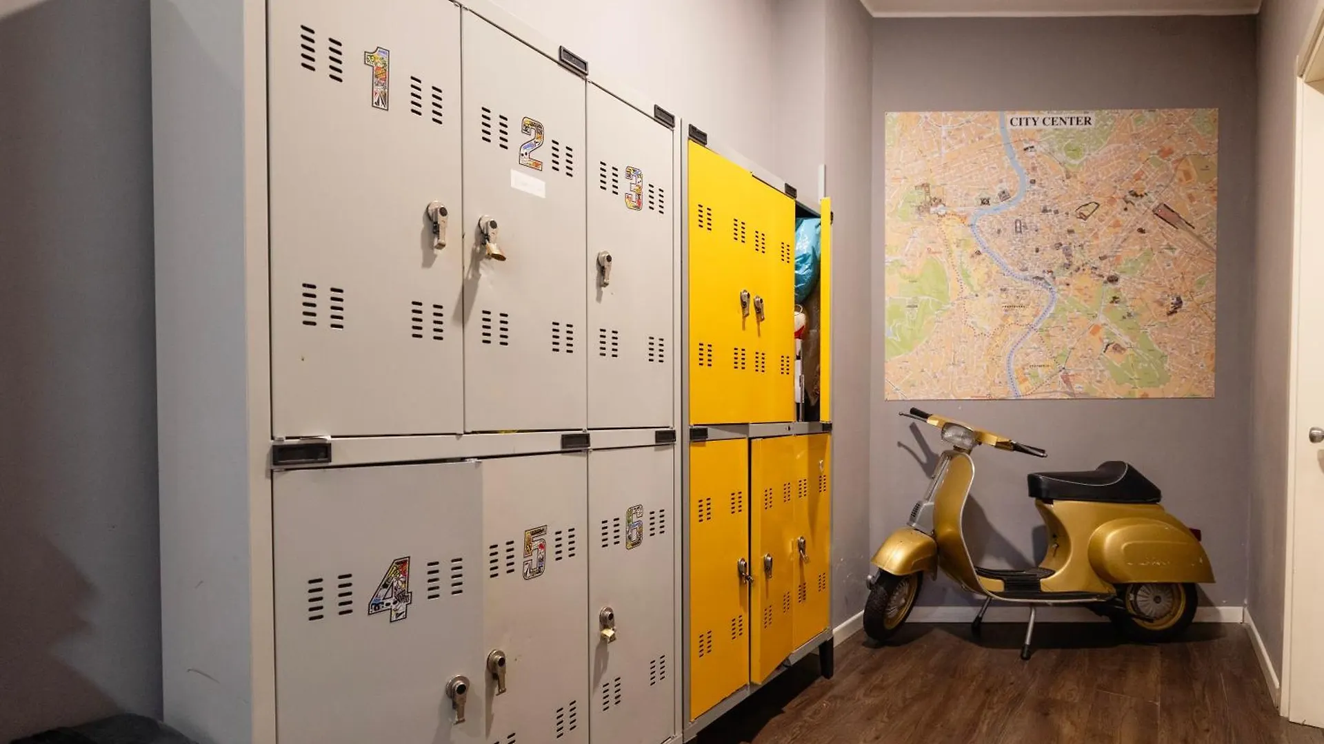 Hostel Trastevere Roma Italia